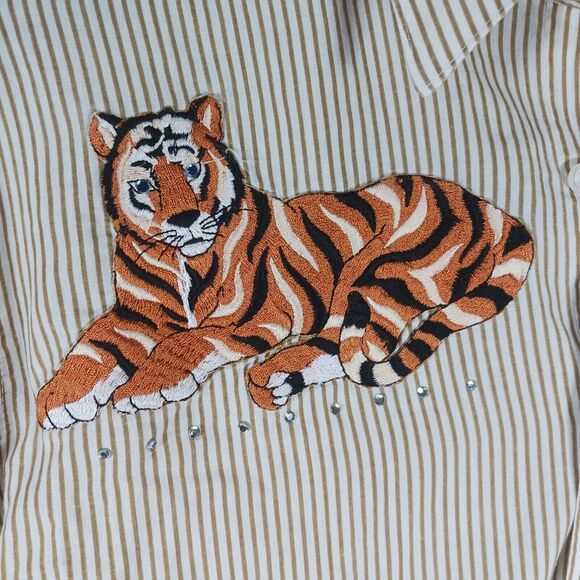 Tiger Theme Womens Blouse Infinity Fashion S Gold & White Pin Strips Button-up - Picture 4 of 5